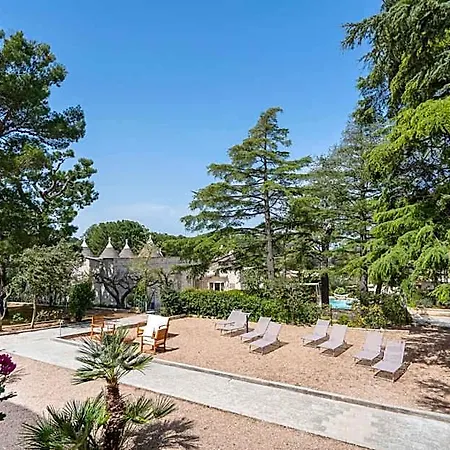 Guesthost - Borgo Lucia Trulli With Pool 4* فاسانو